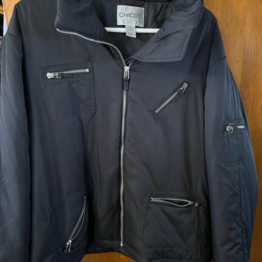CHICO’s women’s multi zip puffer jacket size 3 XL